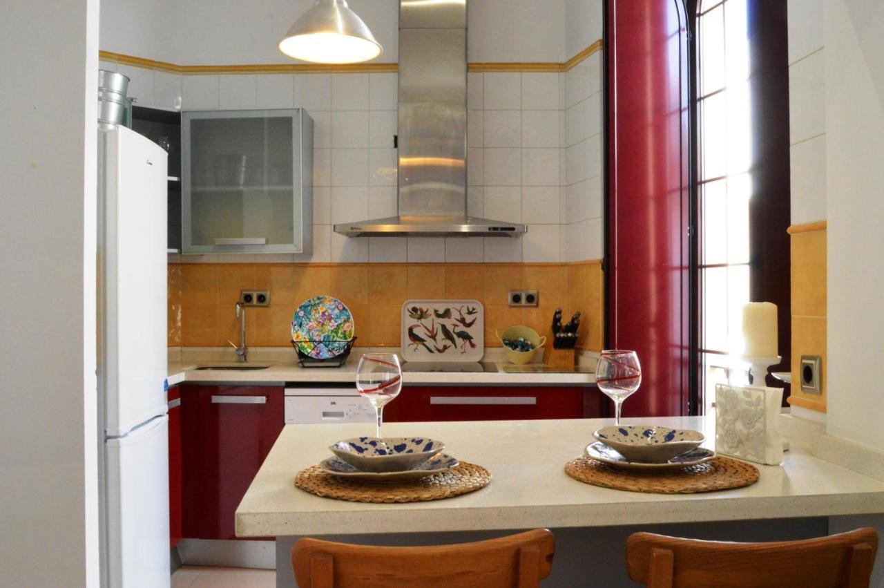 Homeyseville-Amazing Penthouse Giralda Views 8 Pax, Parking Optional Kültér fotó