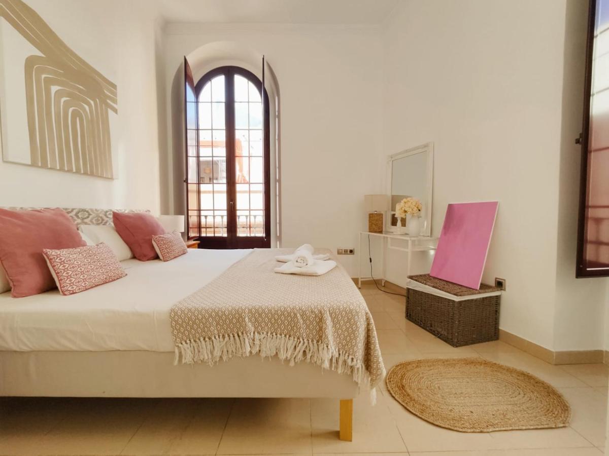 Homeyseville-Amazing Penthouse Giralda Views 8 Pax, Parking Optional Kültér fotó