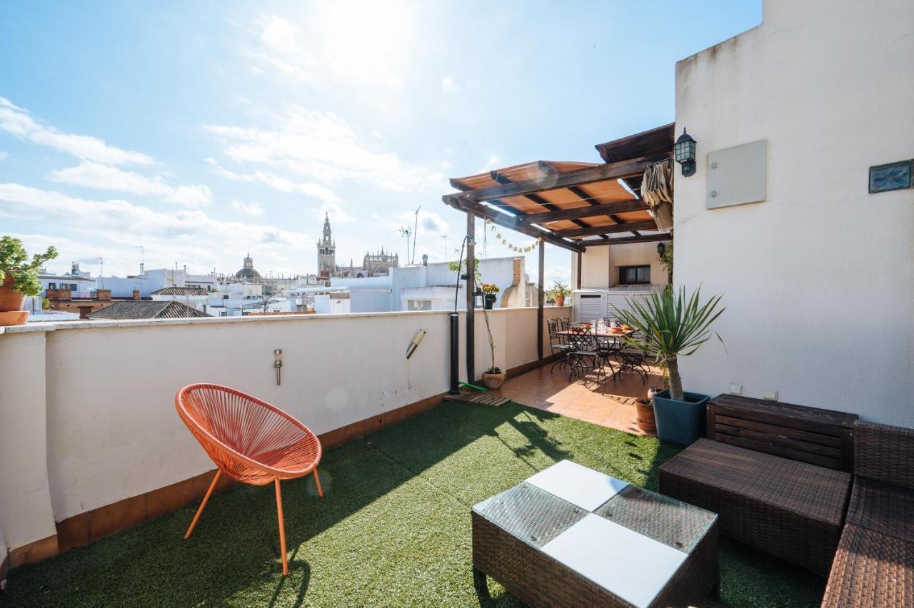 Homeyseville-Amazing Penthouse Giralda Views 8 Pax, Parking Optional Kültér fotó
