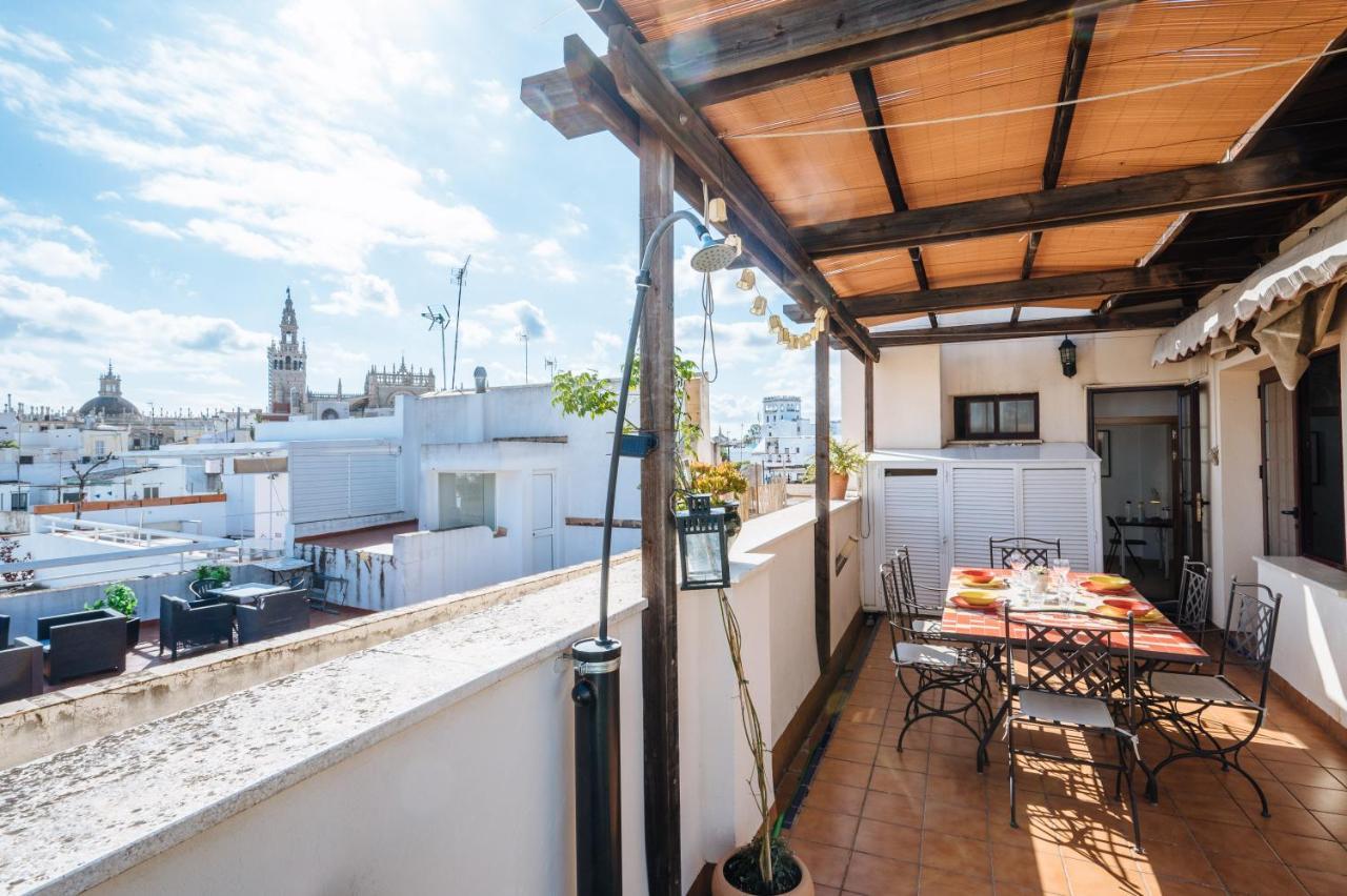 Homeyseville-Amazing Penthouse Giralda Views 8 Pax, Parking Optional Kültér fotó