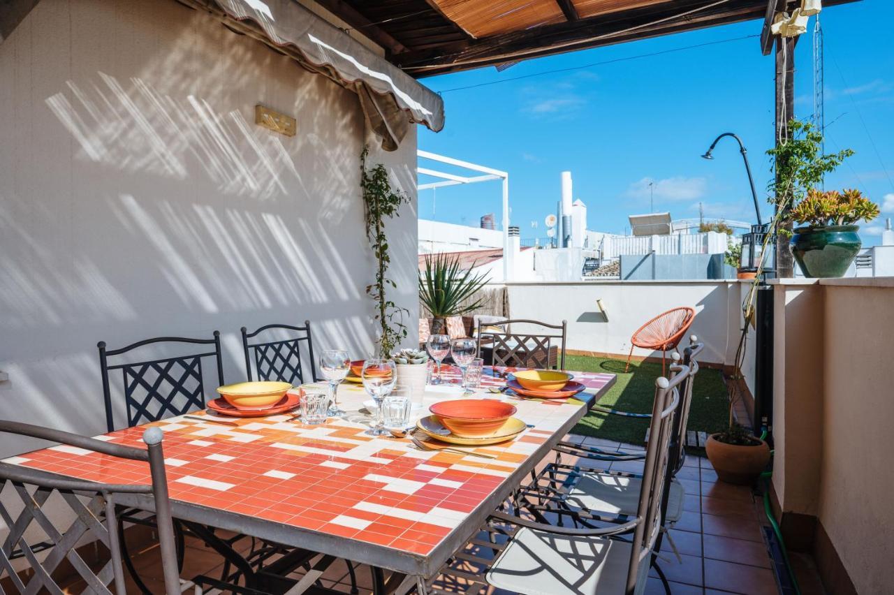 Homeyseville-Amazing Penthouse Giralda Views 8 Pax, Parking Optional Kültér fotó