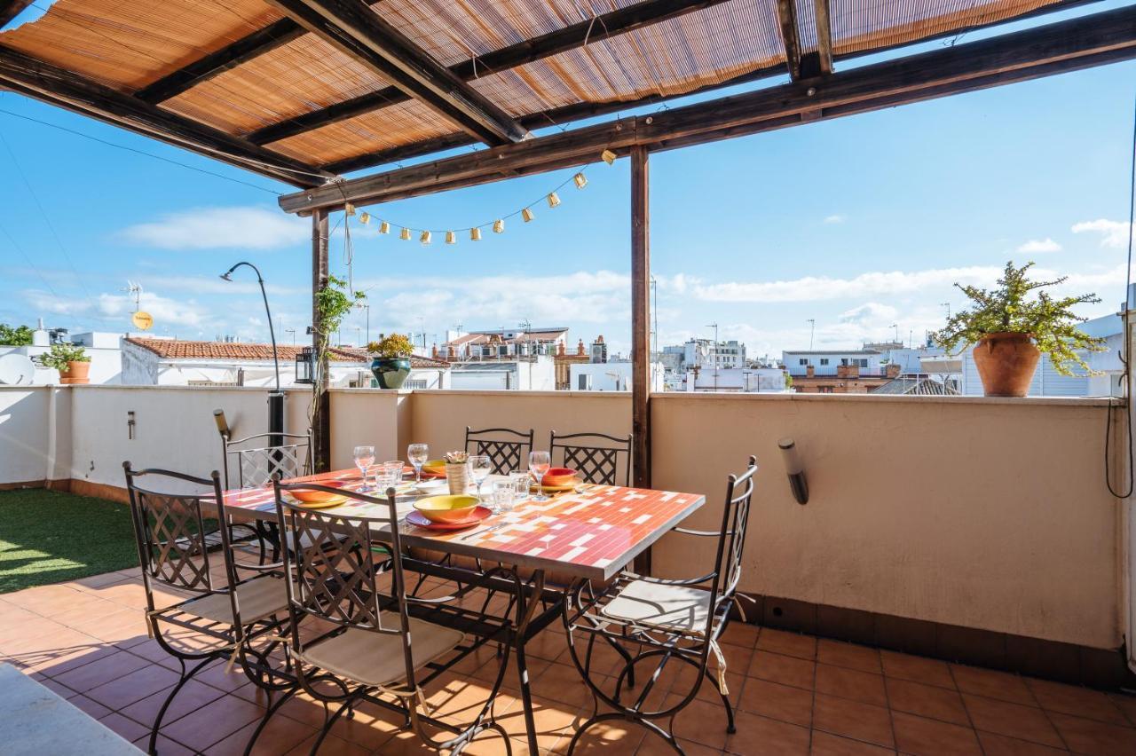 Homeyseville-Amazing Penthouse Giralda Views 8 Pax, Parking Optional Kültér fotó