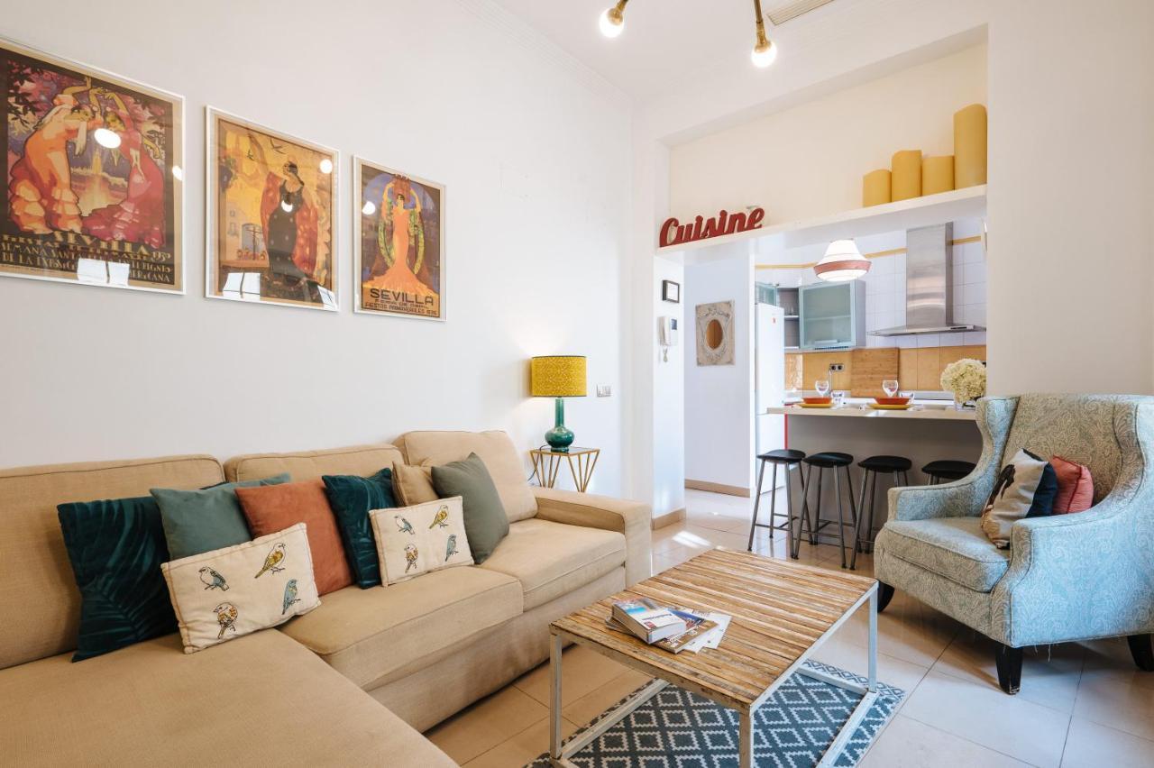 Homeyseville-Amazing Penthouse Giralda Views 8 Pax, Parking Optional Kültér fotó