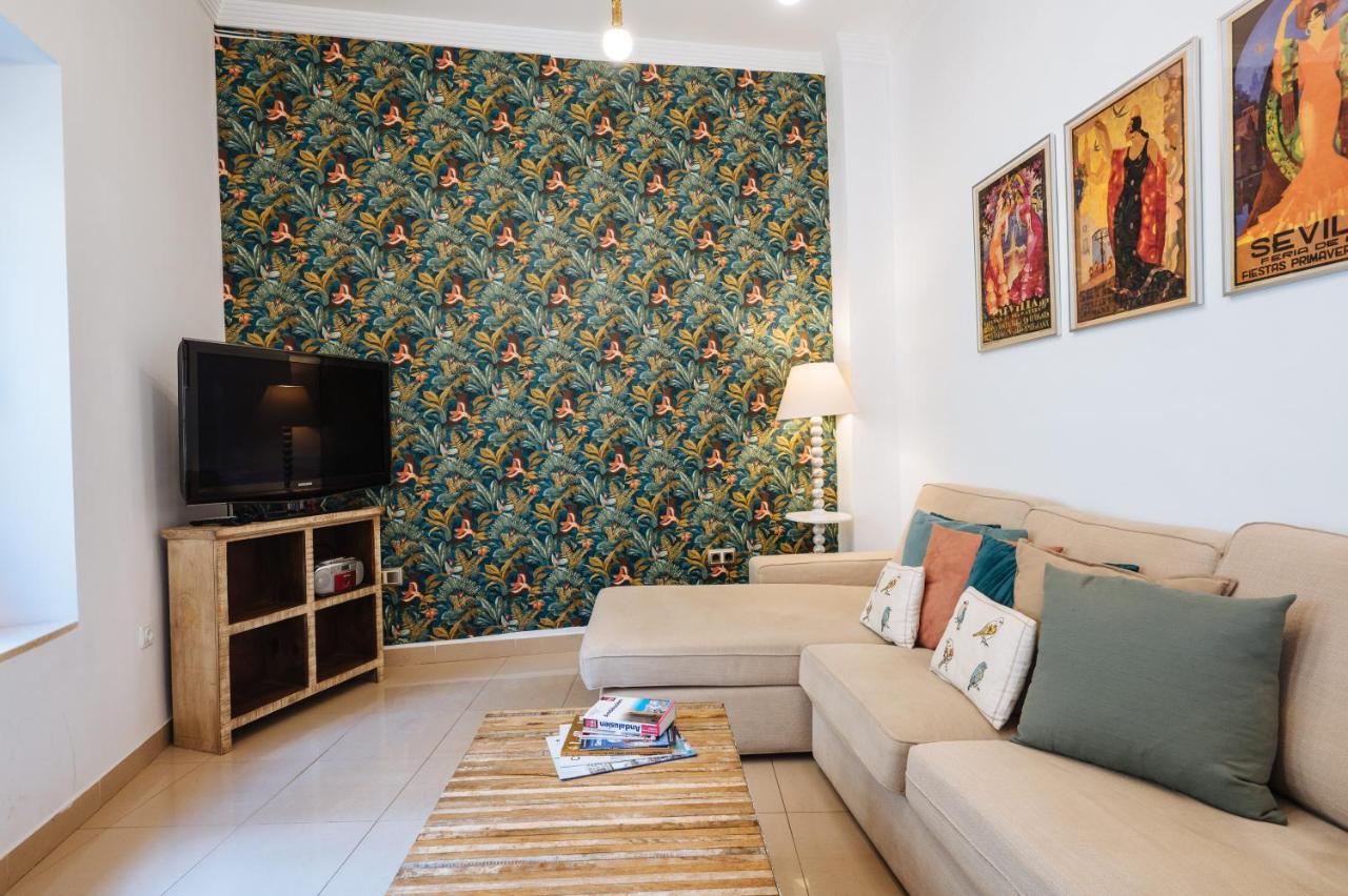 Homeyseville-Amazing Penthouse Giralda Views 8 Pax, Parking Optional Kültér fotó